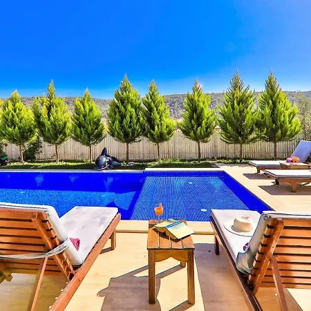 Saribelen 2 Bedroom Secluded With Private Pool Hot Tub Вилла