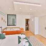 Saribelen 2 Bedroom Secluded With Private Pool Hot Tub