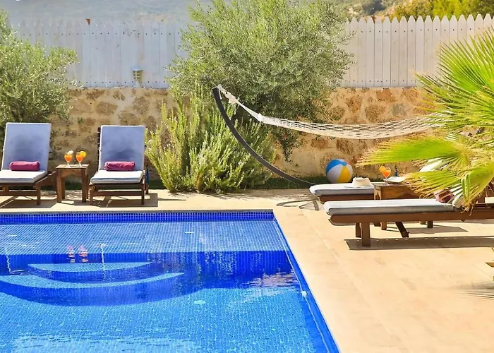 Saribelen 2 Bedroom Secluded With Private Pool Hot Tub Villa *